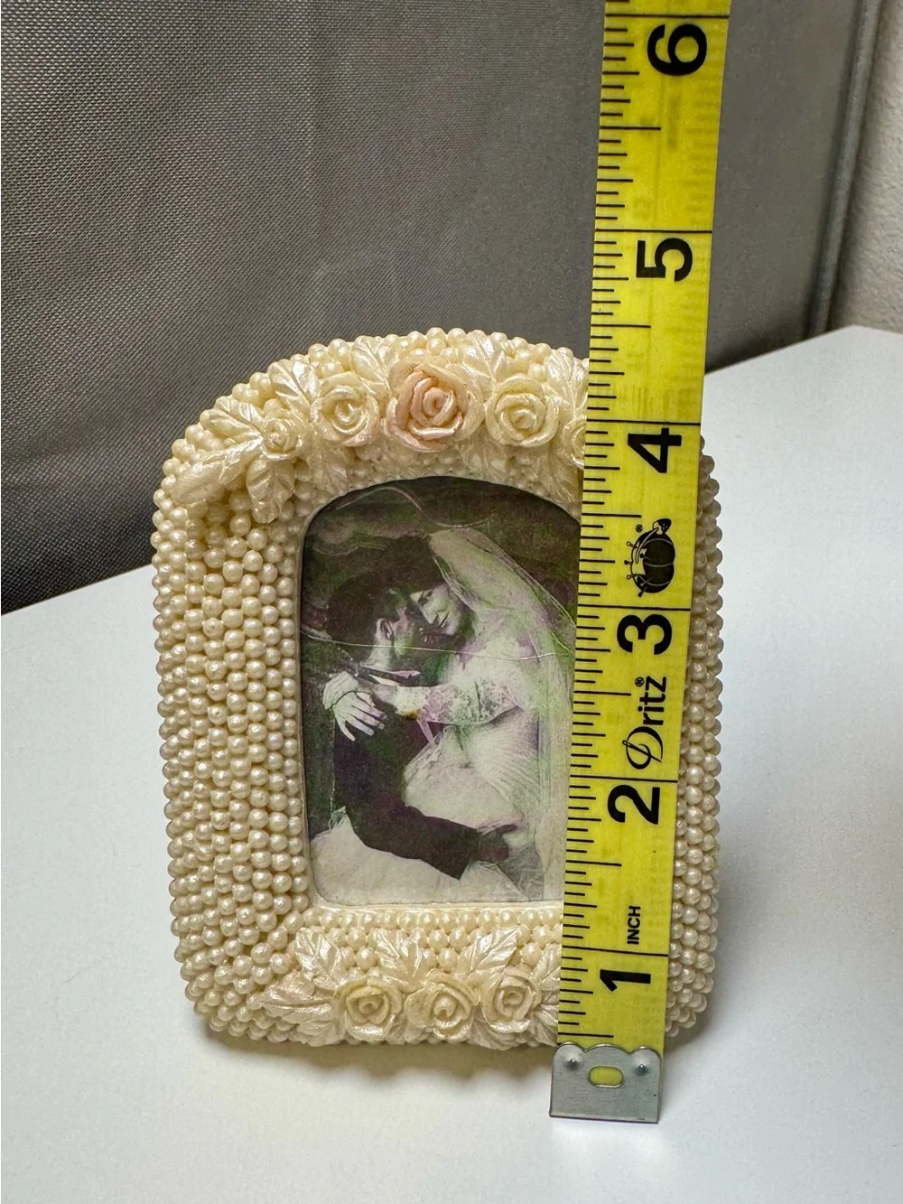Vintage Ivory Pearl Like Rose Beaded Photo Frame -
